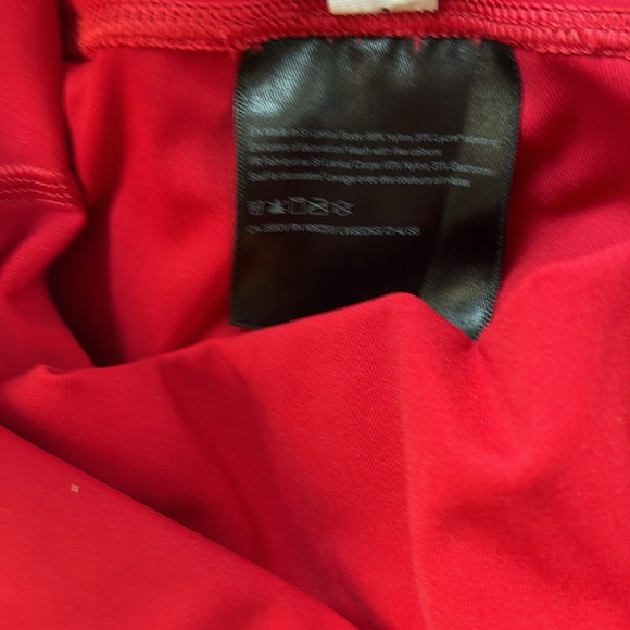 Lululemon - Picture 4 of 4